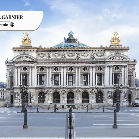 Bluestay 249 - Superbe Champs Elysees Appartement *